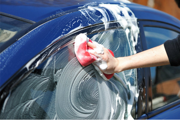 Hướng dẫn cách rửa xe ô tô chuyên nghiệp