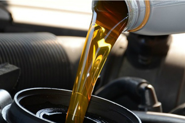 Xe ô tô hao dầu - Cách xử lý